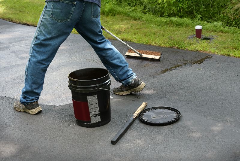 Asphalt Driveway Sealing