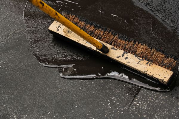 Commercial Asphalt Sealing Service